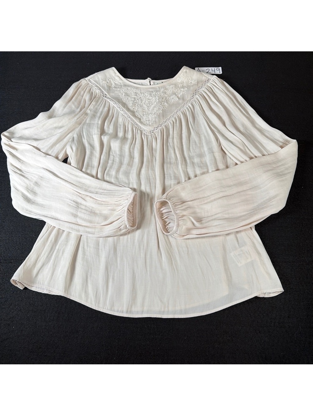 Joie Women S Ivory Embroidered Boho Blouse Long Sleeve Crochet Trim Peasant Top